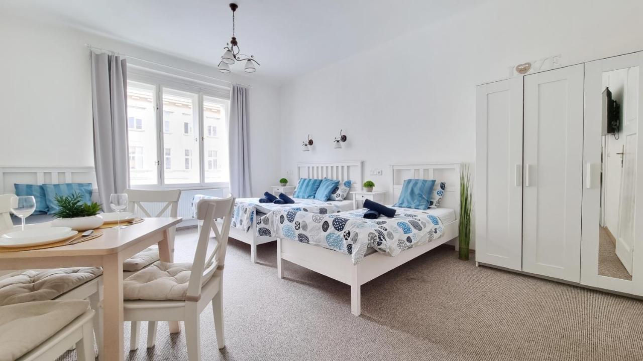 Finnem Zikova Apartment