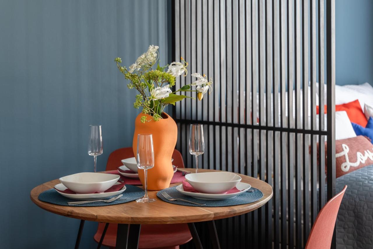 Urban Chic Residences Apartment