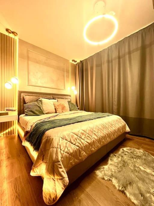 Lägenhet Luxury Pearl With Parking Place In Holesovice