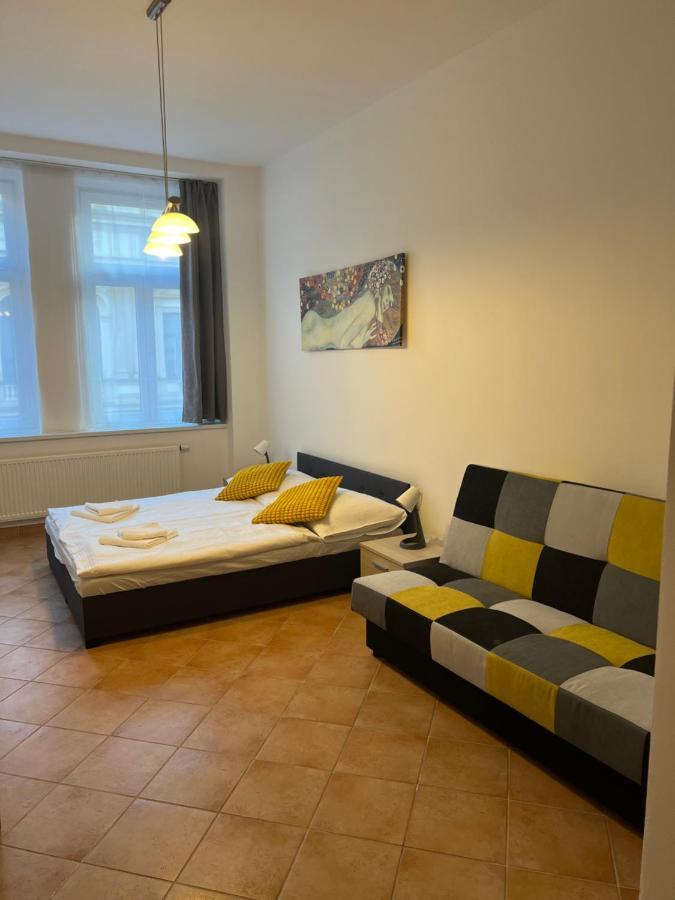 Ai Due Mondi Apartment *