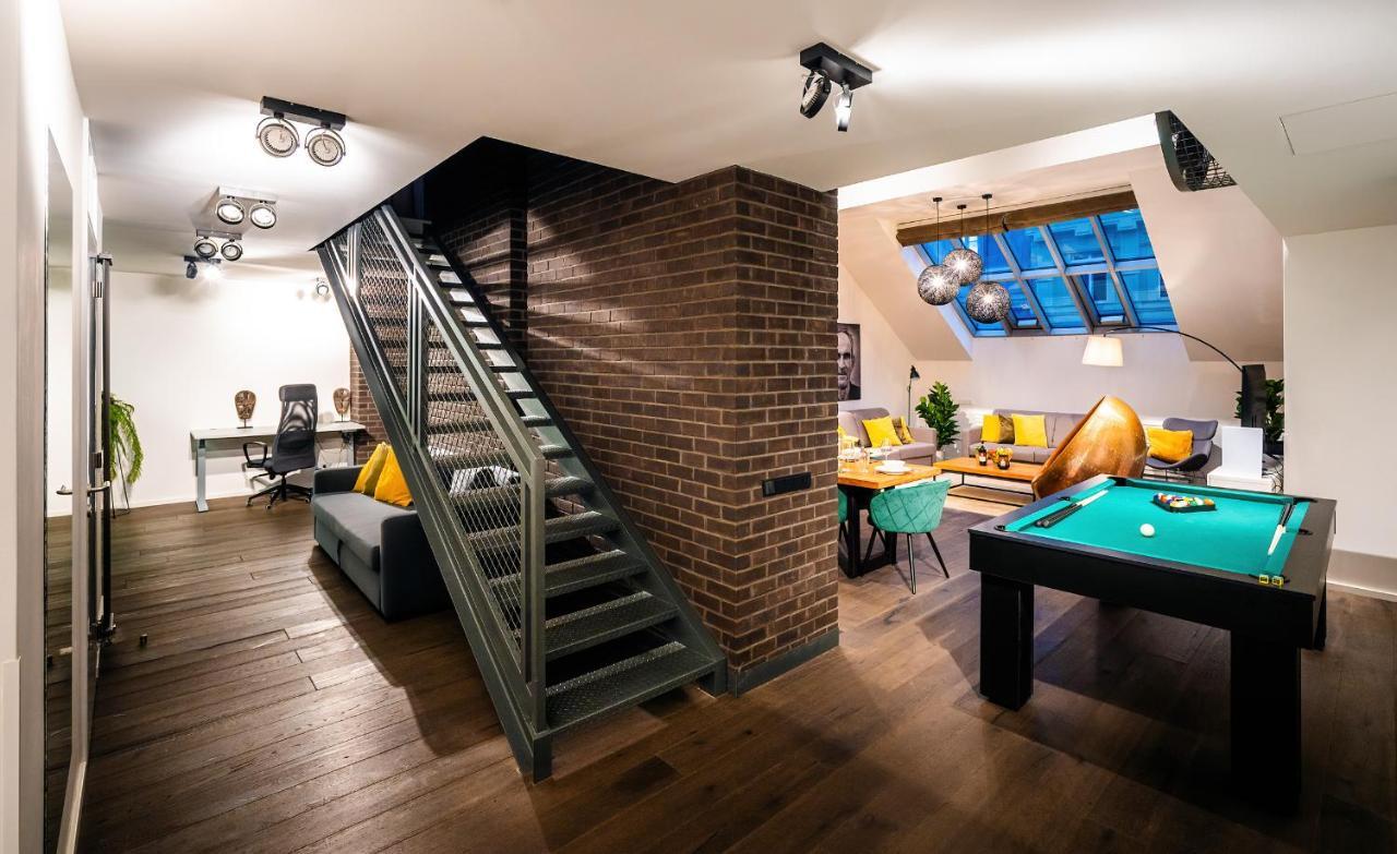 5br+2bath Old Town Industrial Penthouse, A/c * Prag