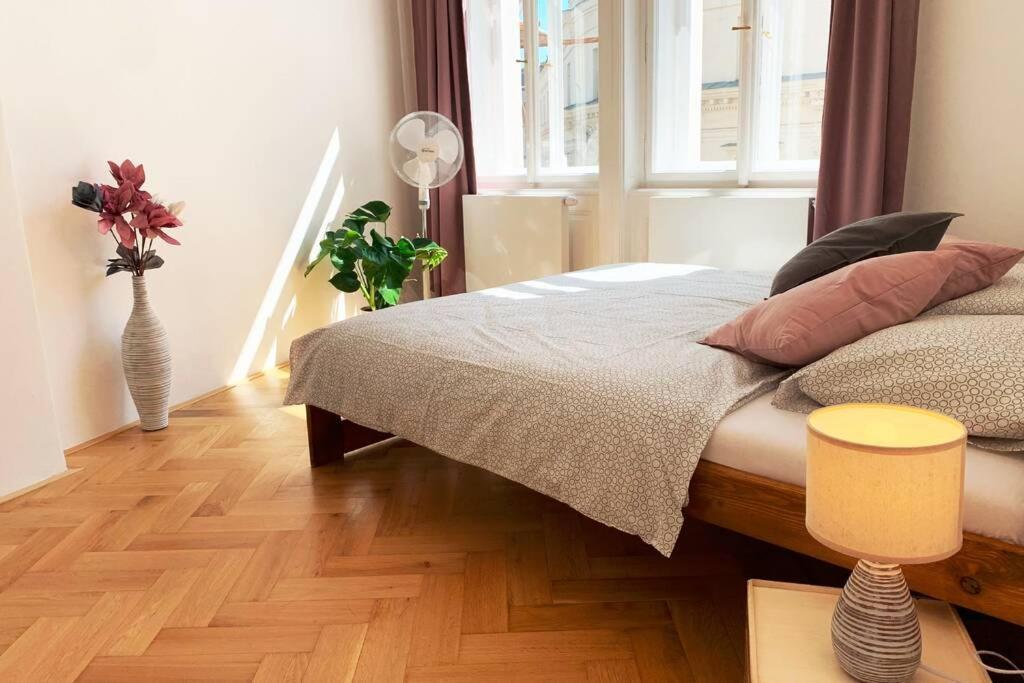 Lägenhet Vip Center