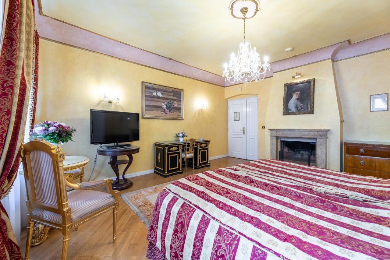 Nosticova Aparthotel *