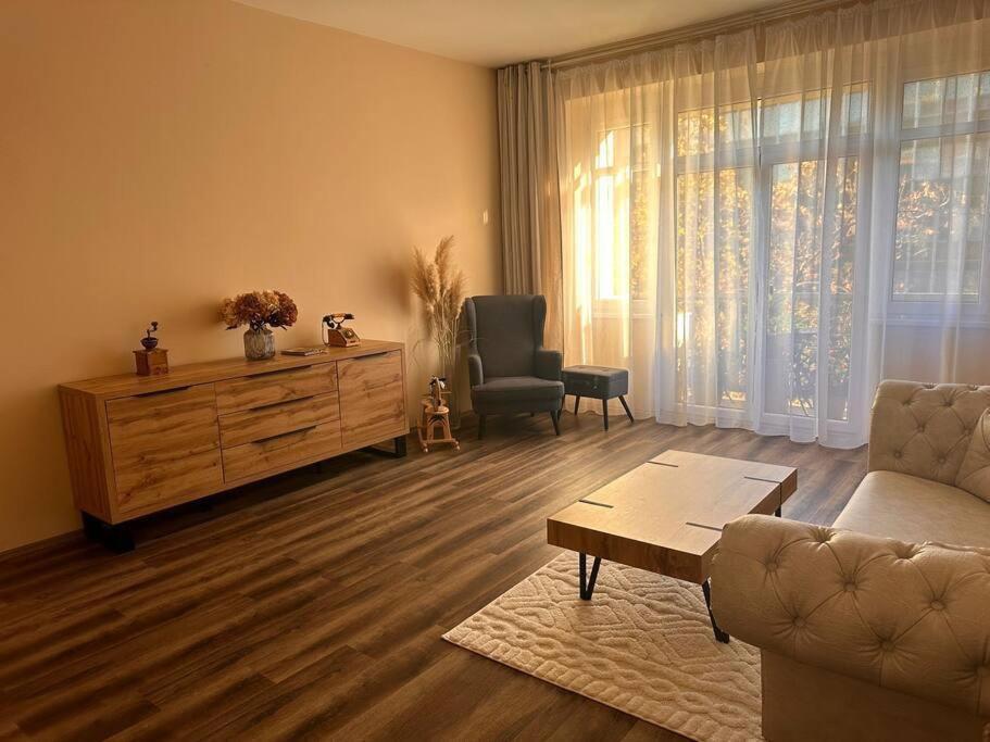 Eva's Apartment Prag