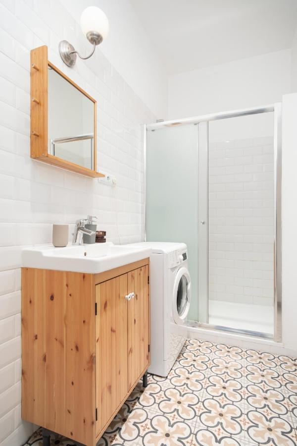 Apartment Days - Eclectic In Trendy Area Prag