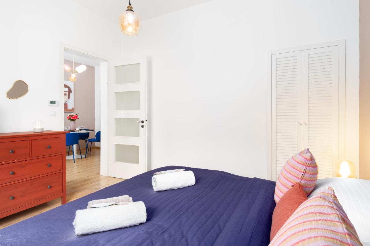 Apartment Days - Eclectic In Trendy Area
