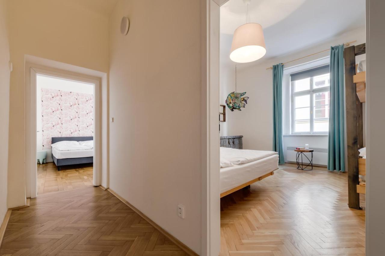 Apartment Curiosity Prag