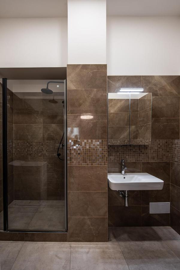 Apartment Dlazdena *