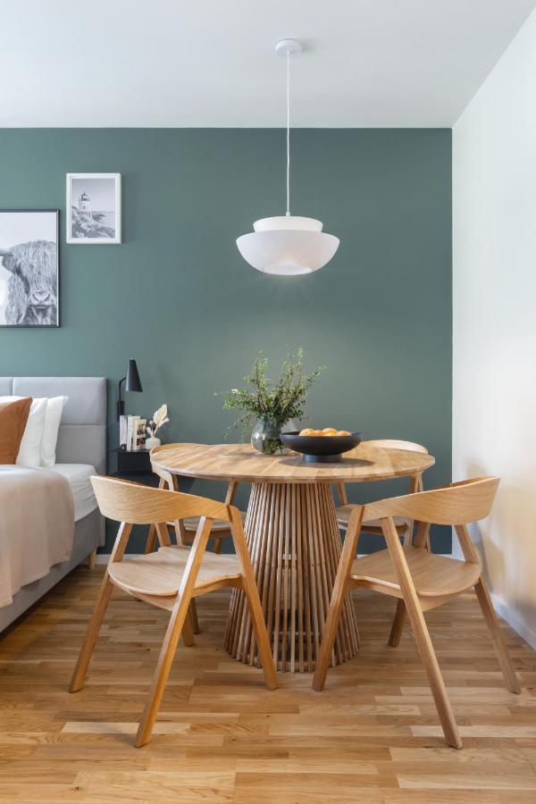 Turnkey I Republic Square Apartment