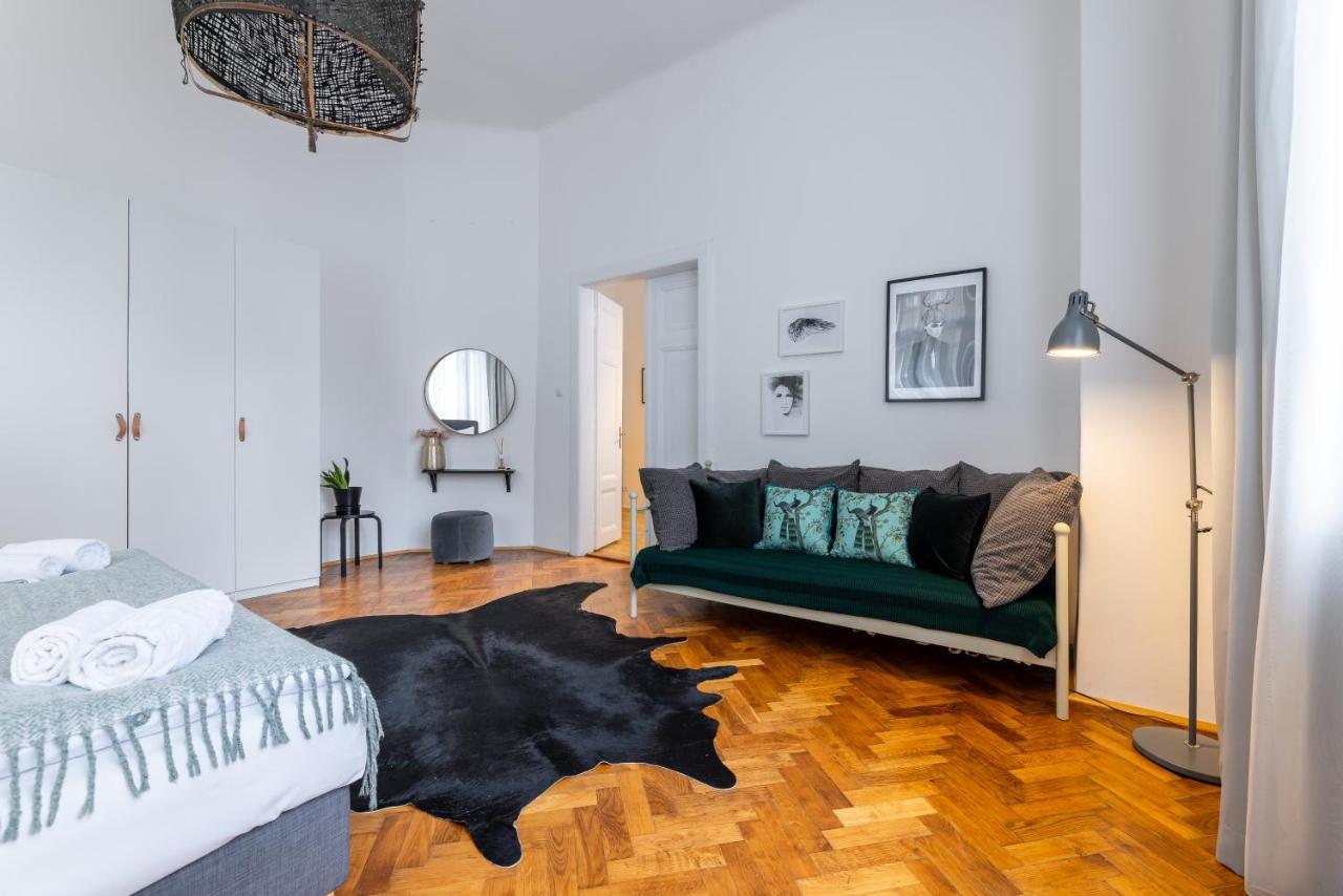 Charming 1 Bedroom In The Center Of Apartmán