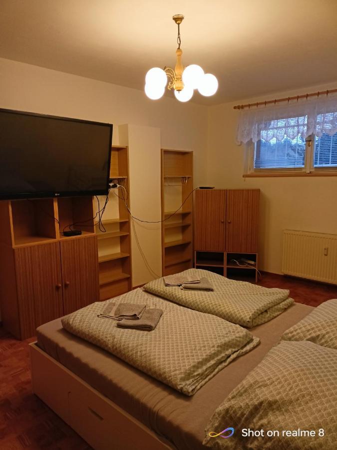 Zalesi *
