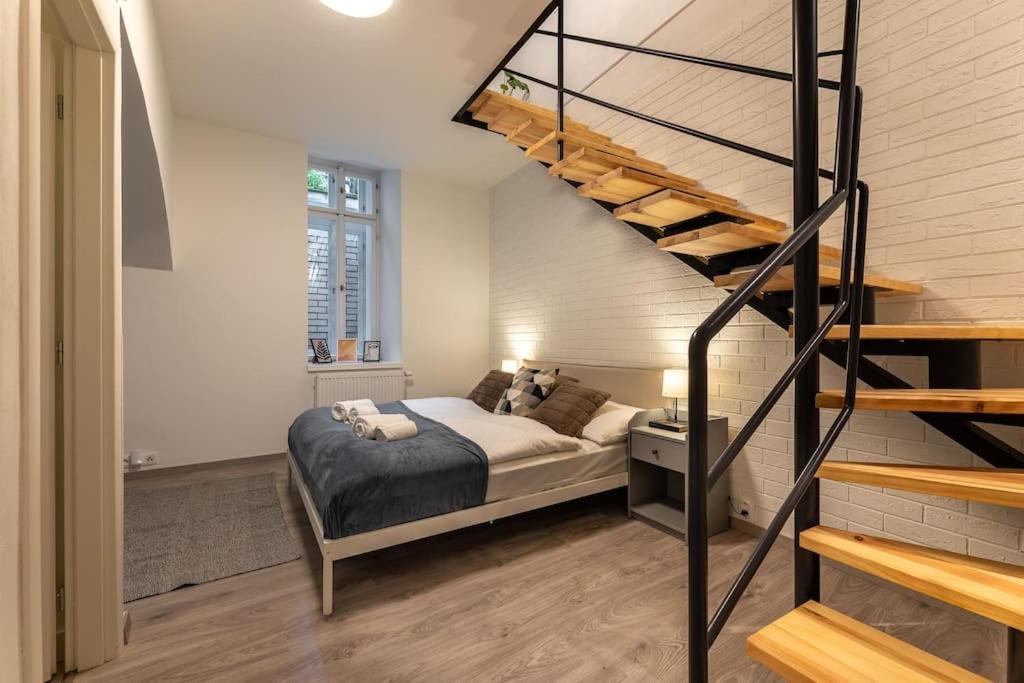 Apartment Eclectic And Design Duplex In Prag