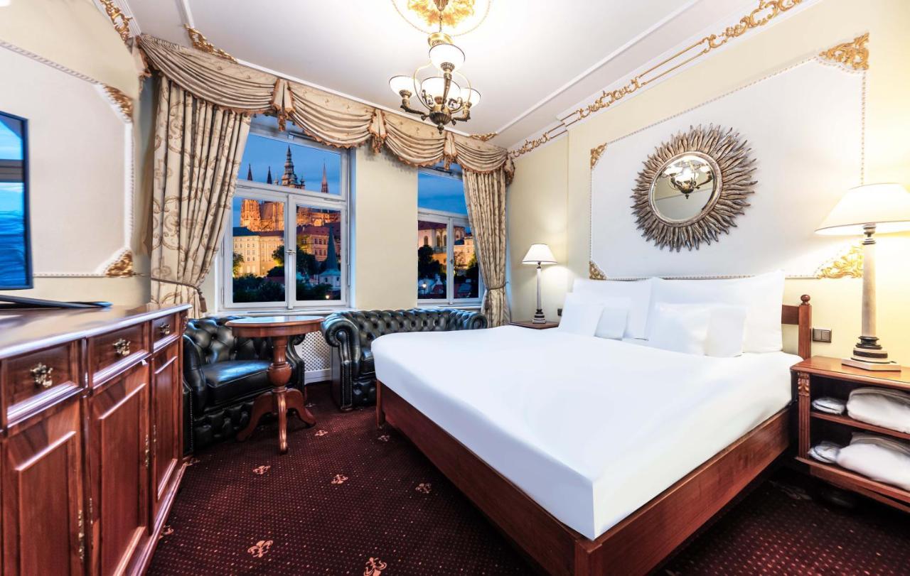 General Old Town Hotel 5*
