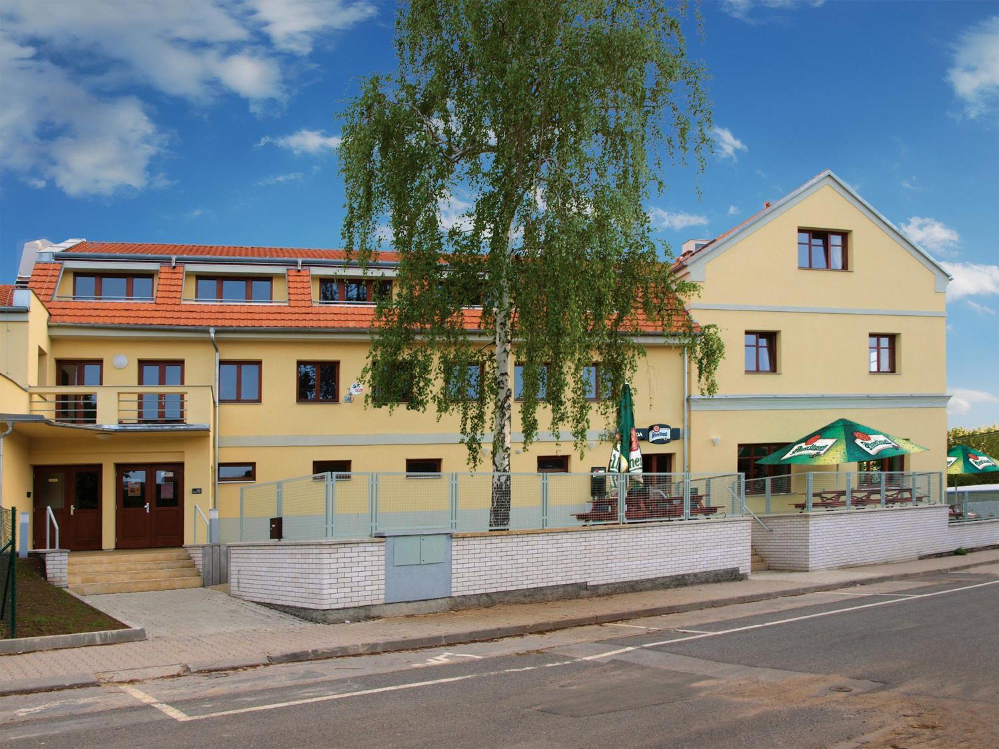 A Restaurace Simanda 3*