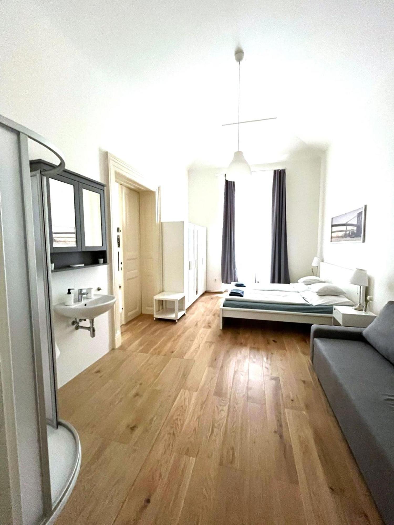 Wenceslas Lejlighedshotel 3*