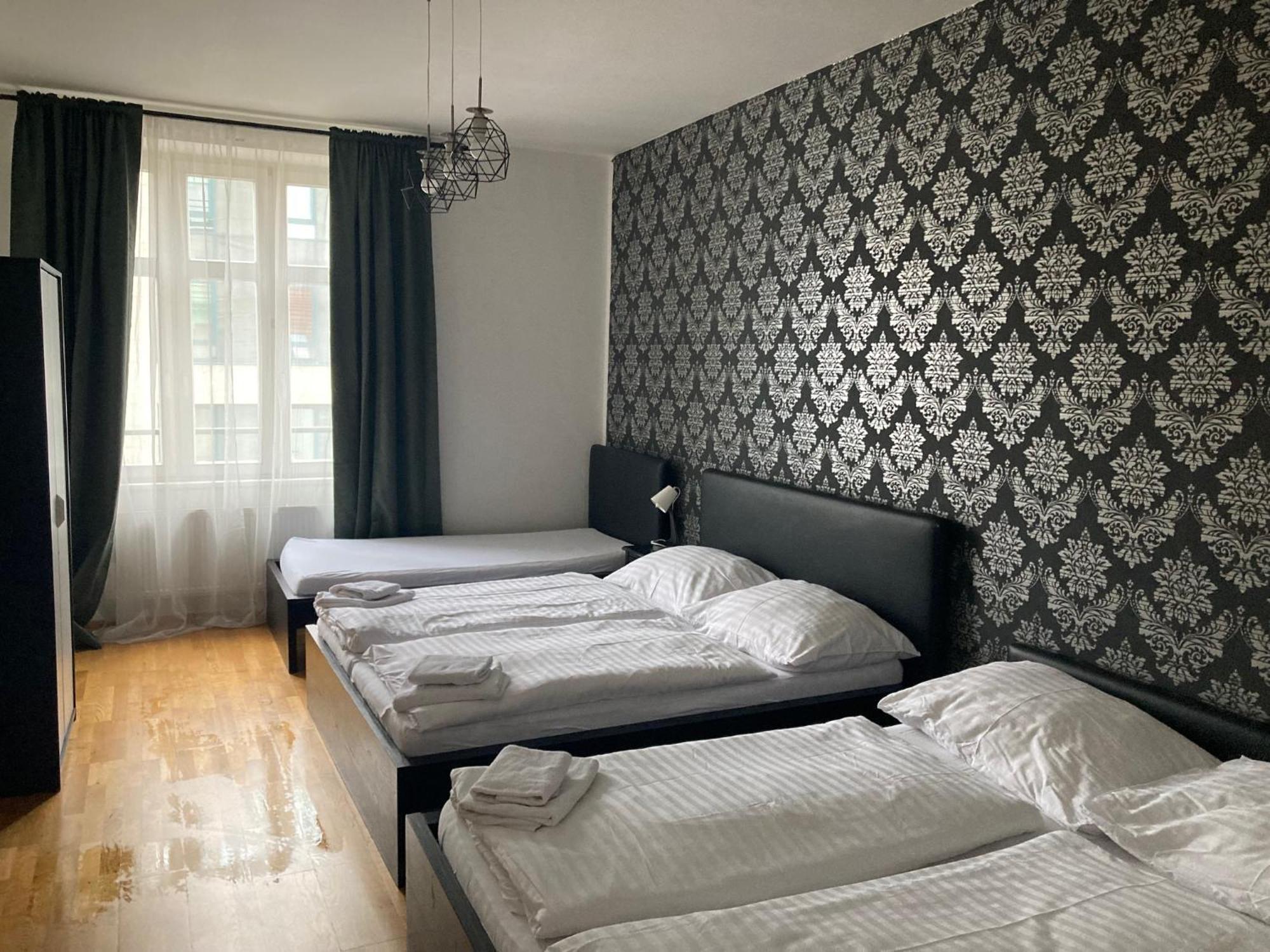 Top Wenceslas Square Aparthotel