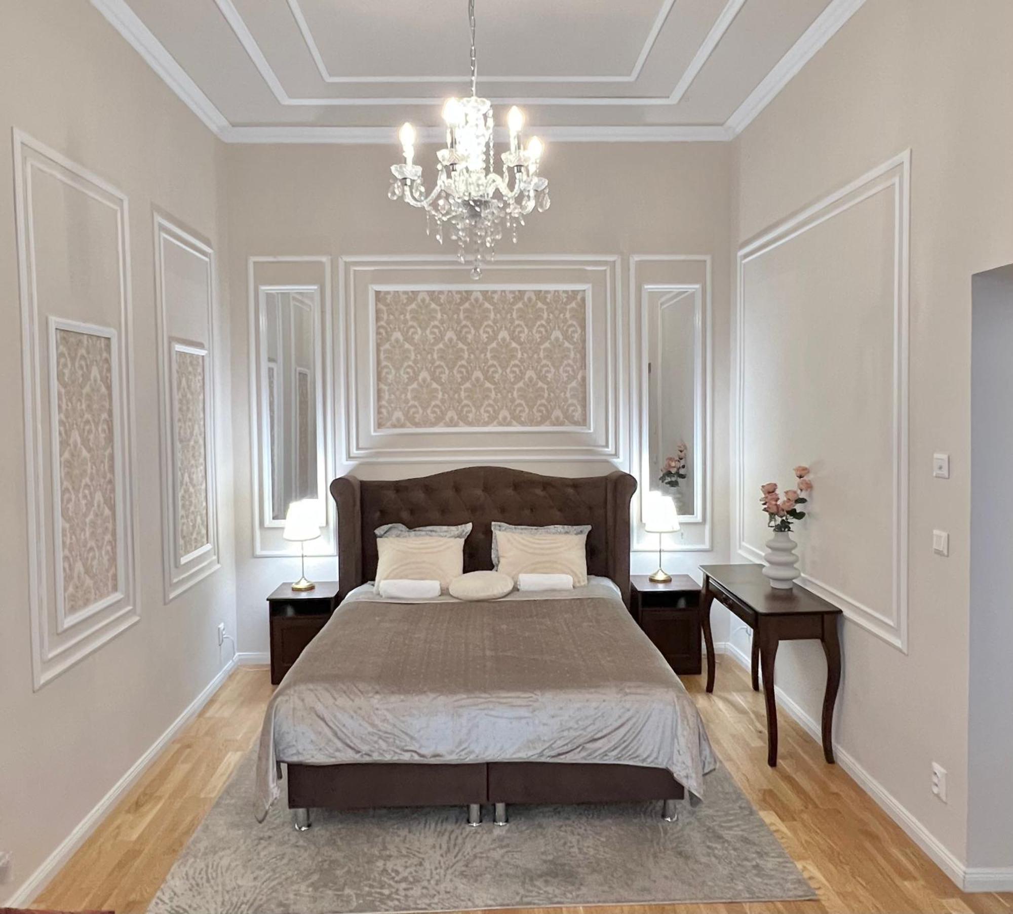Angeloroma Deluxe Apartment