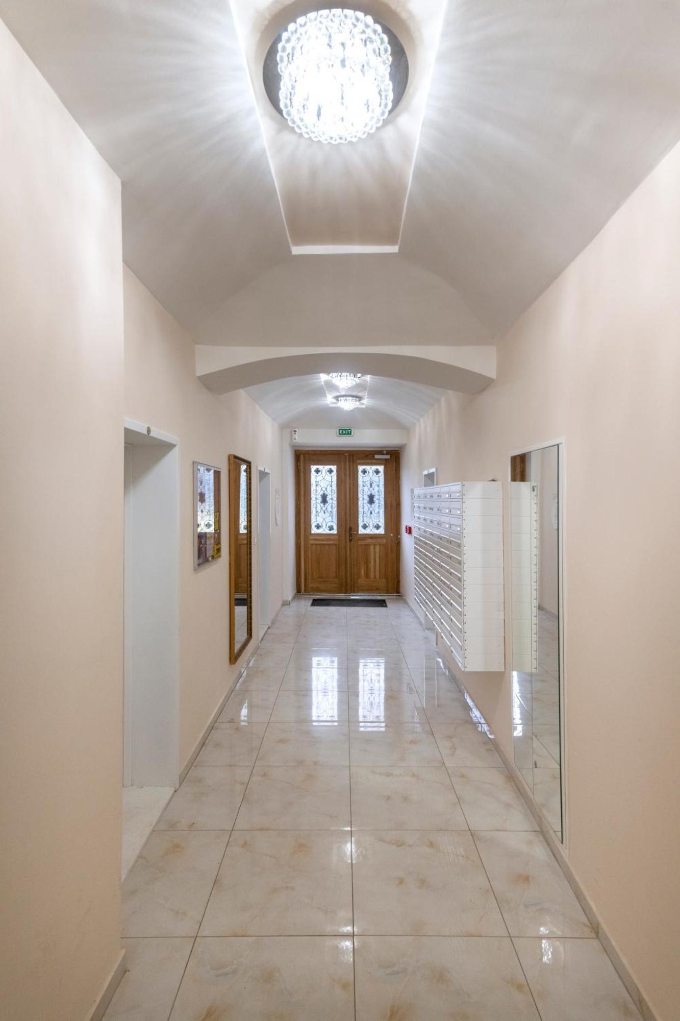 Haven Apartment *