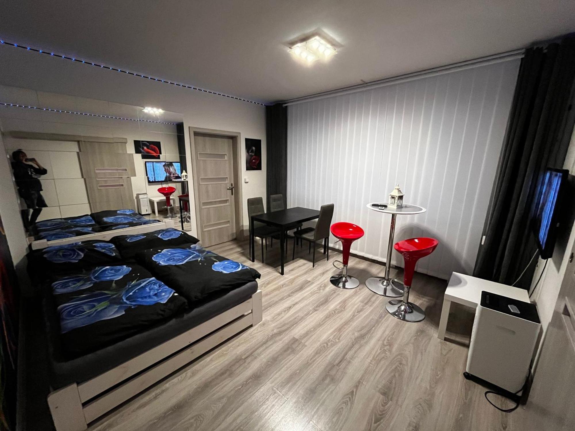 Monfas Barrandov Apartmán *