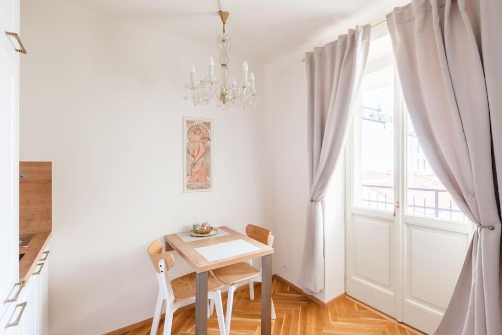 Little Chateau *