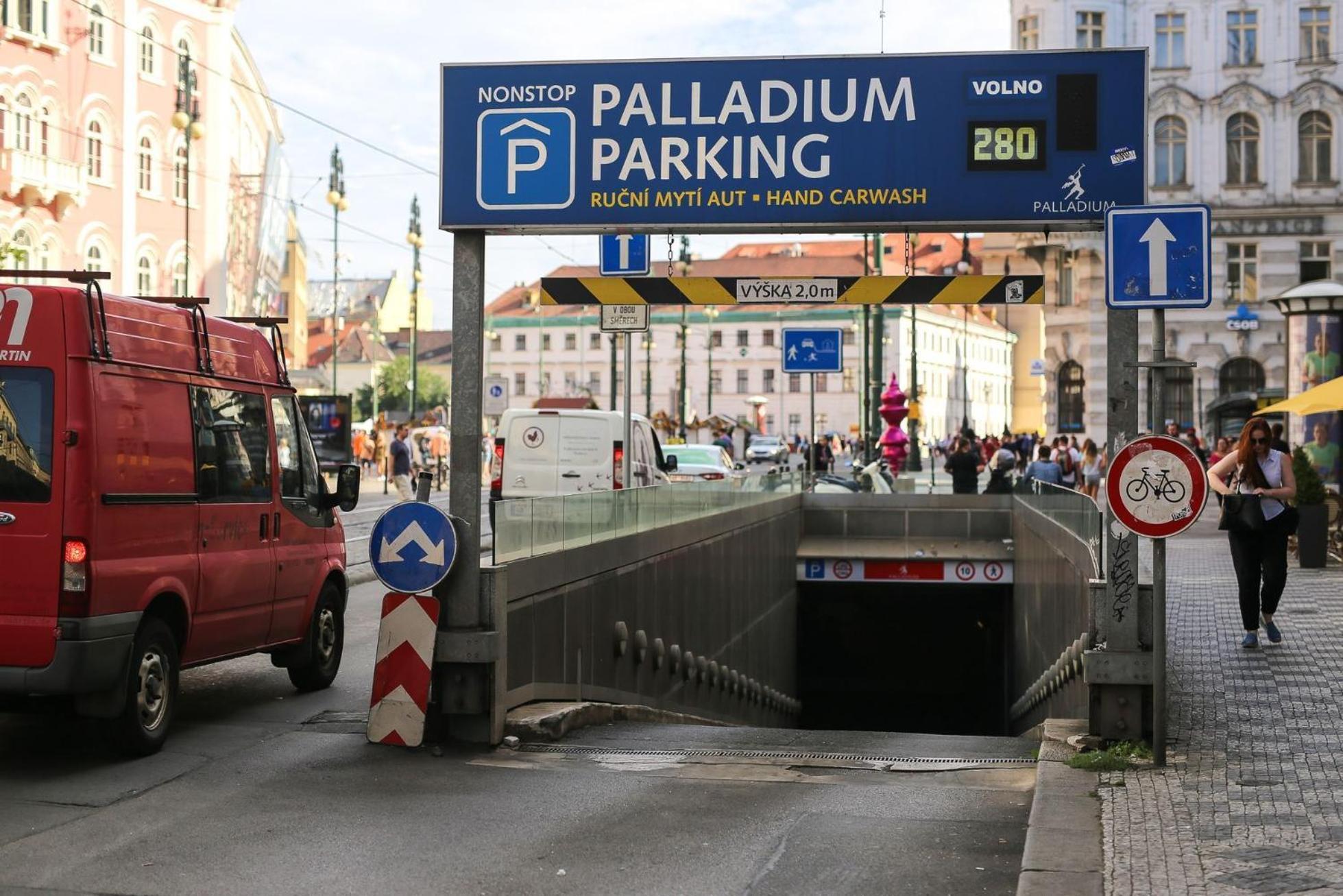 Truhlarska 4 Prag