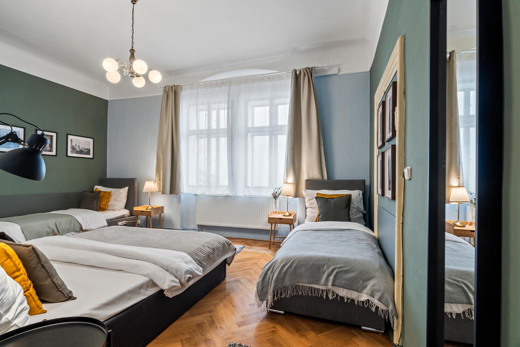 Charles Bridge Historical Apts By Michal&friends *