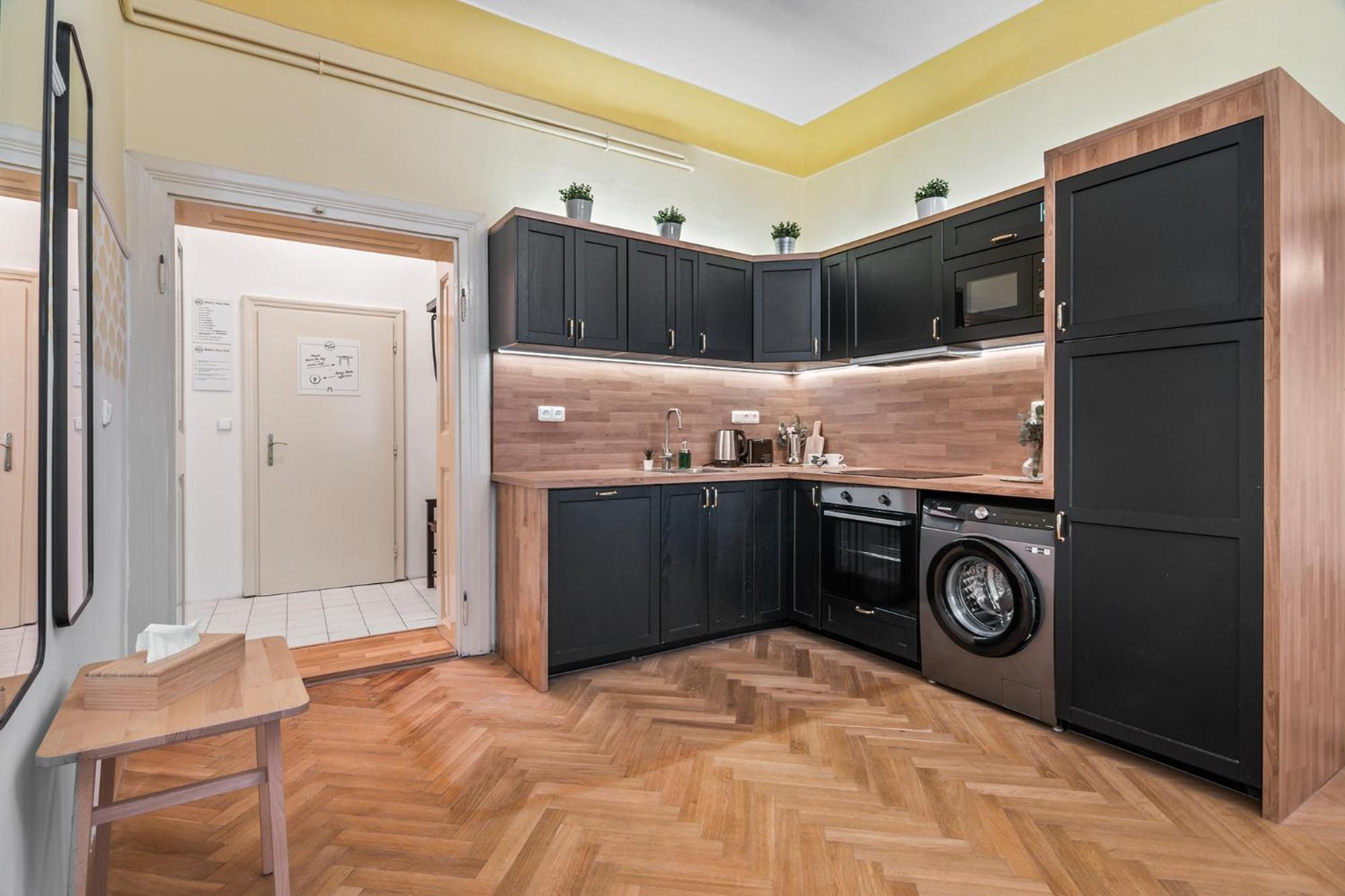 Charles Bridge Historical Apts By Michal&friends Lejlighed
