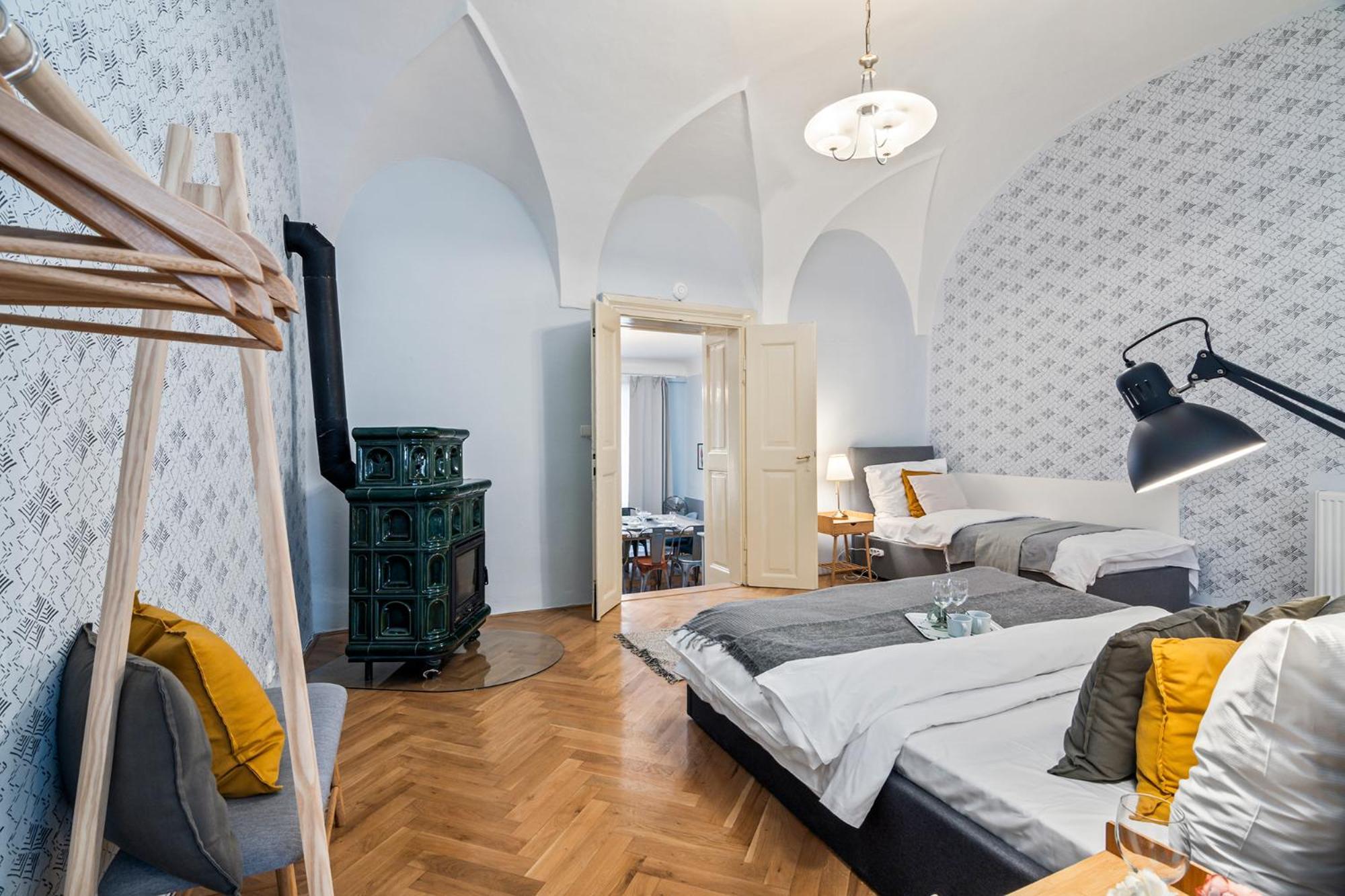 Charles Bridge Historical Apts By Michal&friends