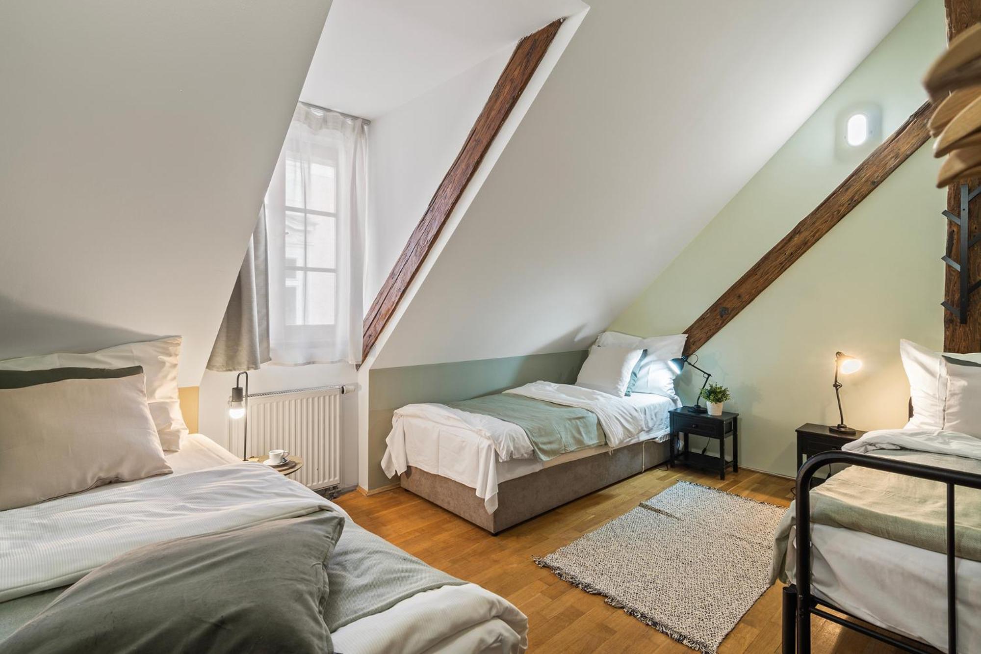 Charles Bridge Historical Apts By Michal&friends