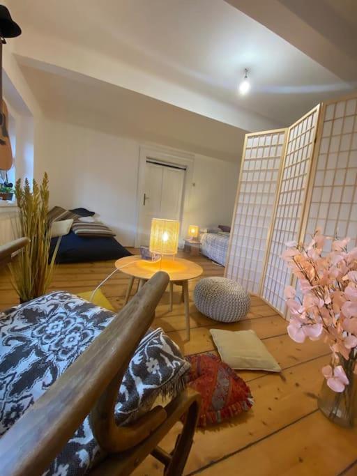 Flat In The House & Dog Friendly * Prague