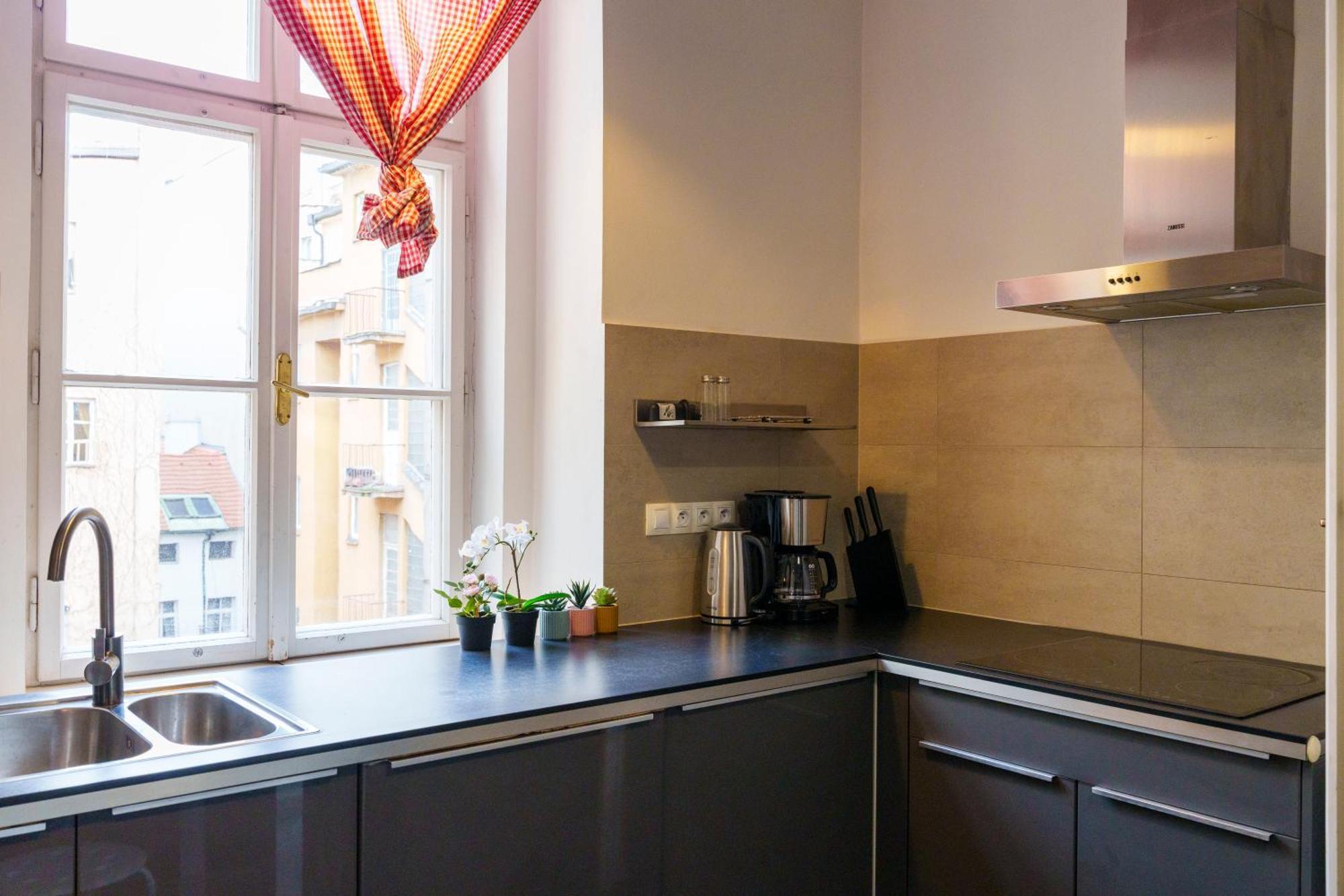 - New Open! Apartment *