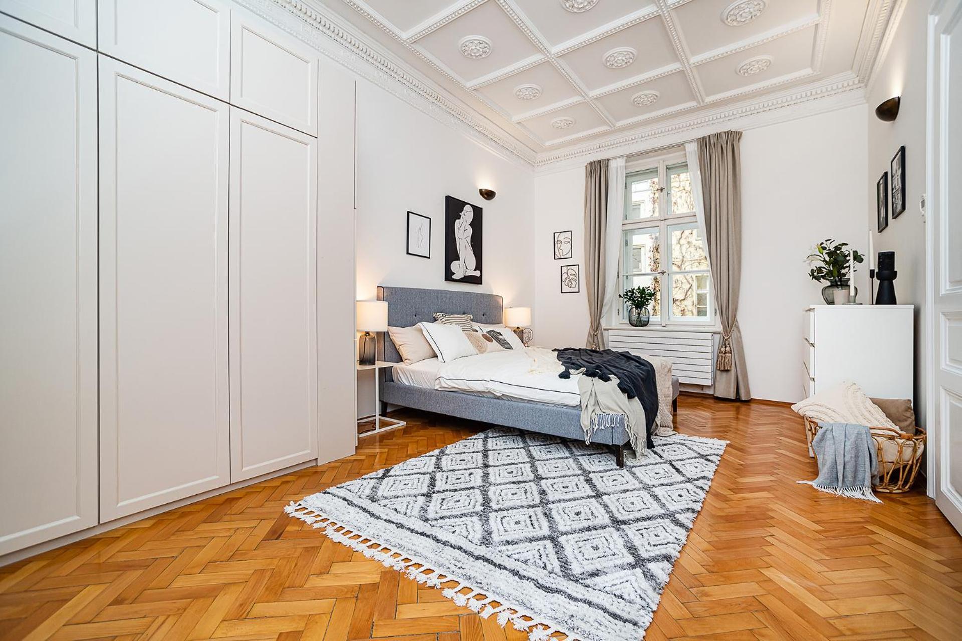 Luxurious Two-bedroom In The Old Town Lägenhet *