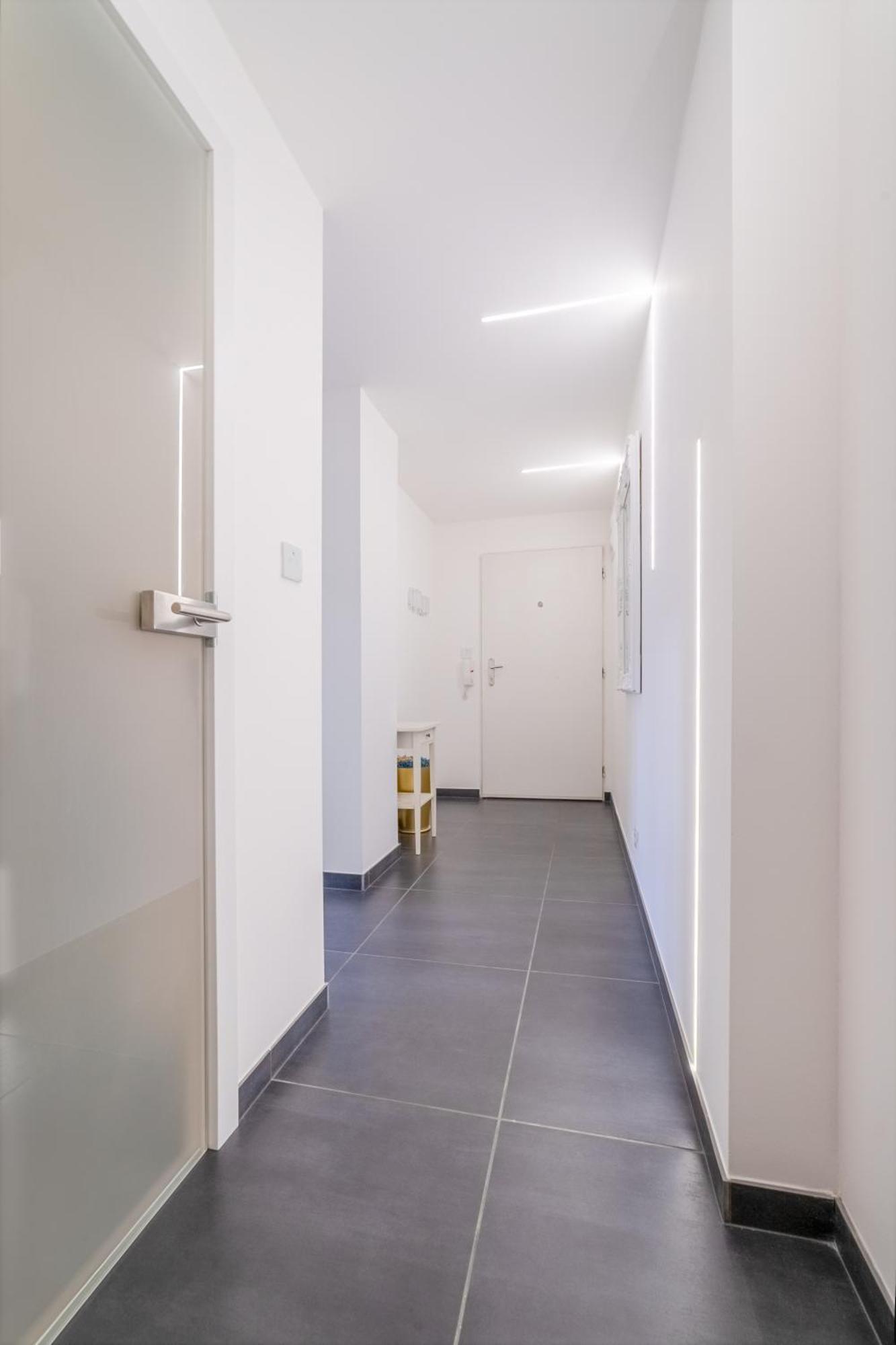 Modaloft Duplex By Rentez * Prag