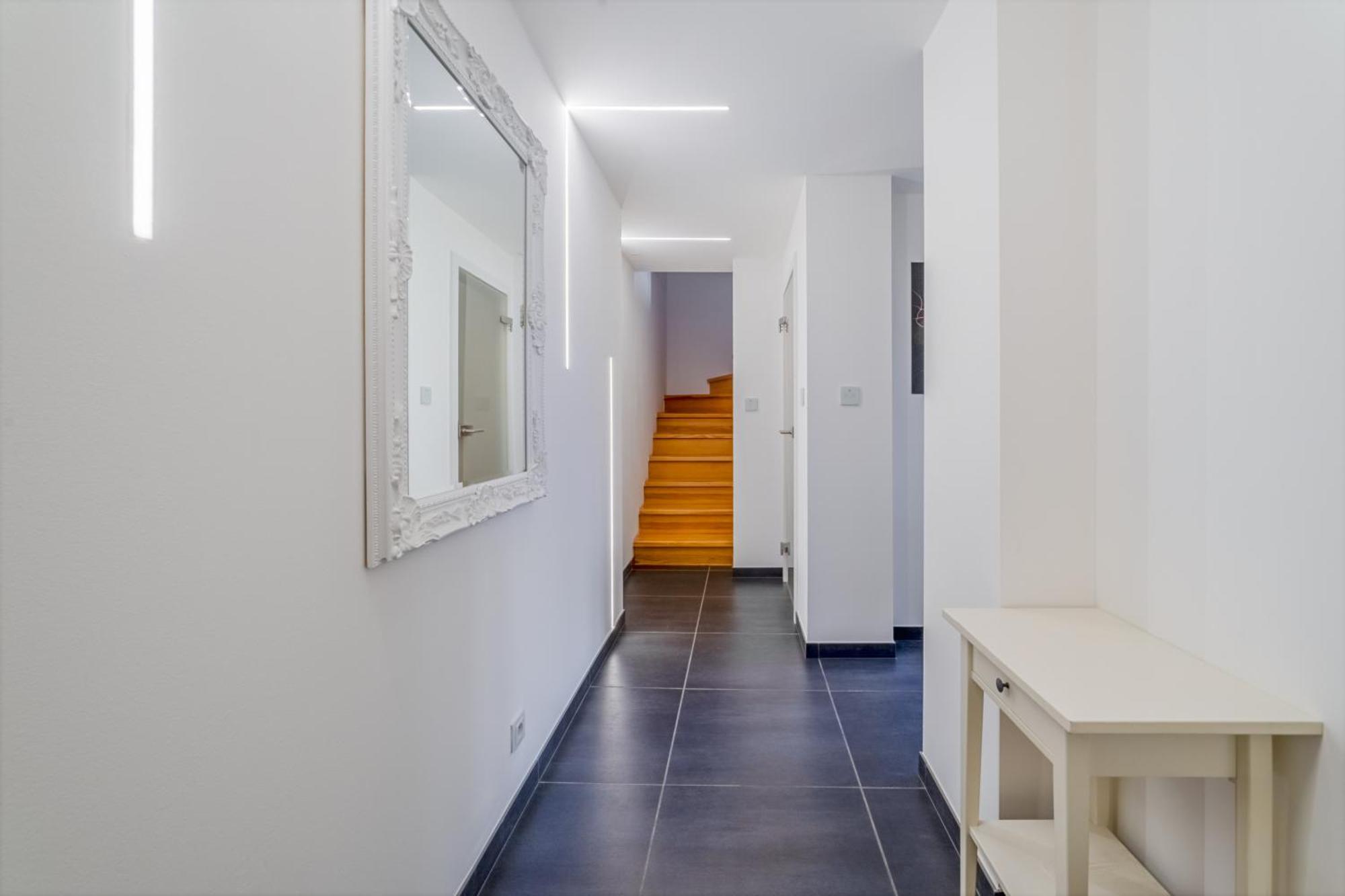 Apartment Modaloft Duplex By Rentez Prag