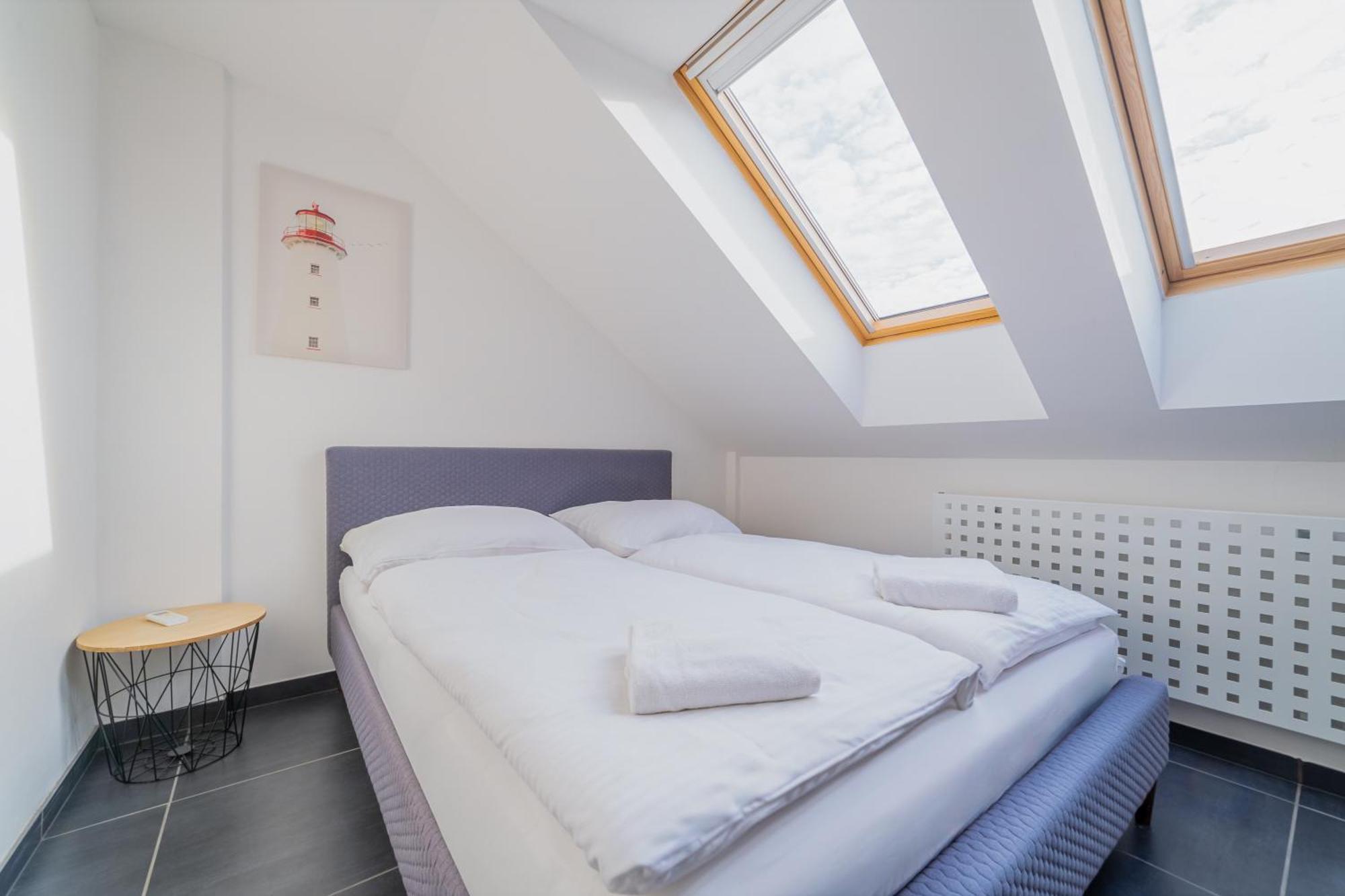 Apartment Modaloft Duplex By Rentez