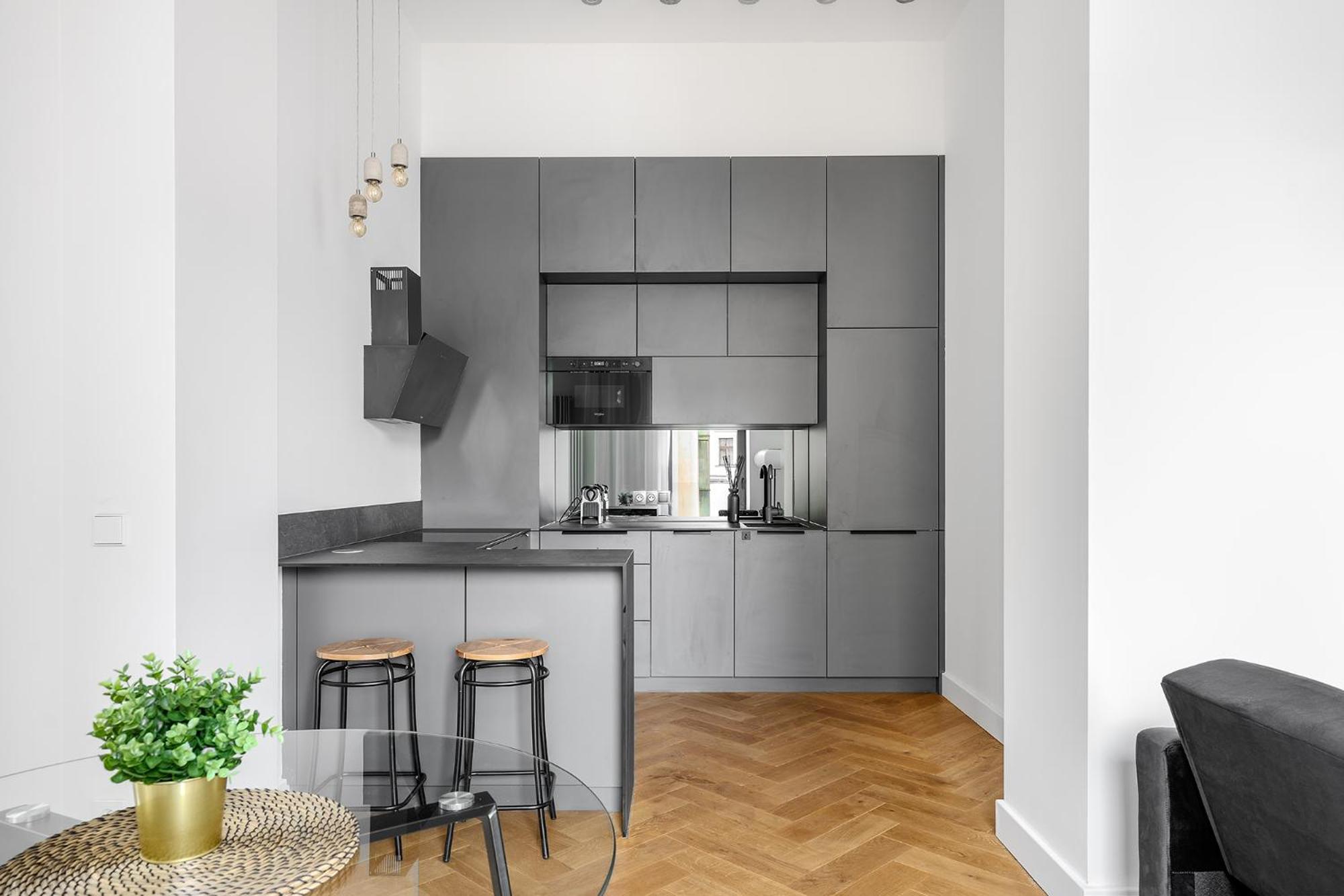 Luxury In The Center Apartment *