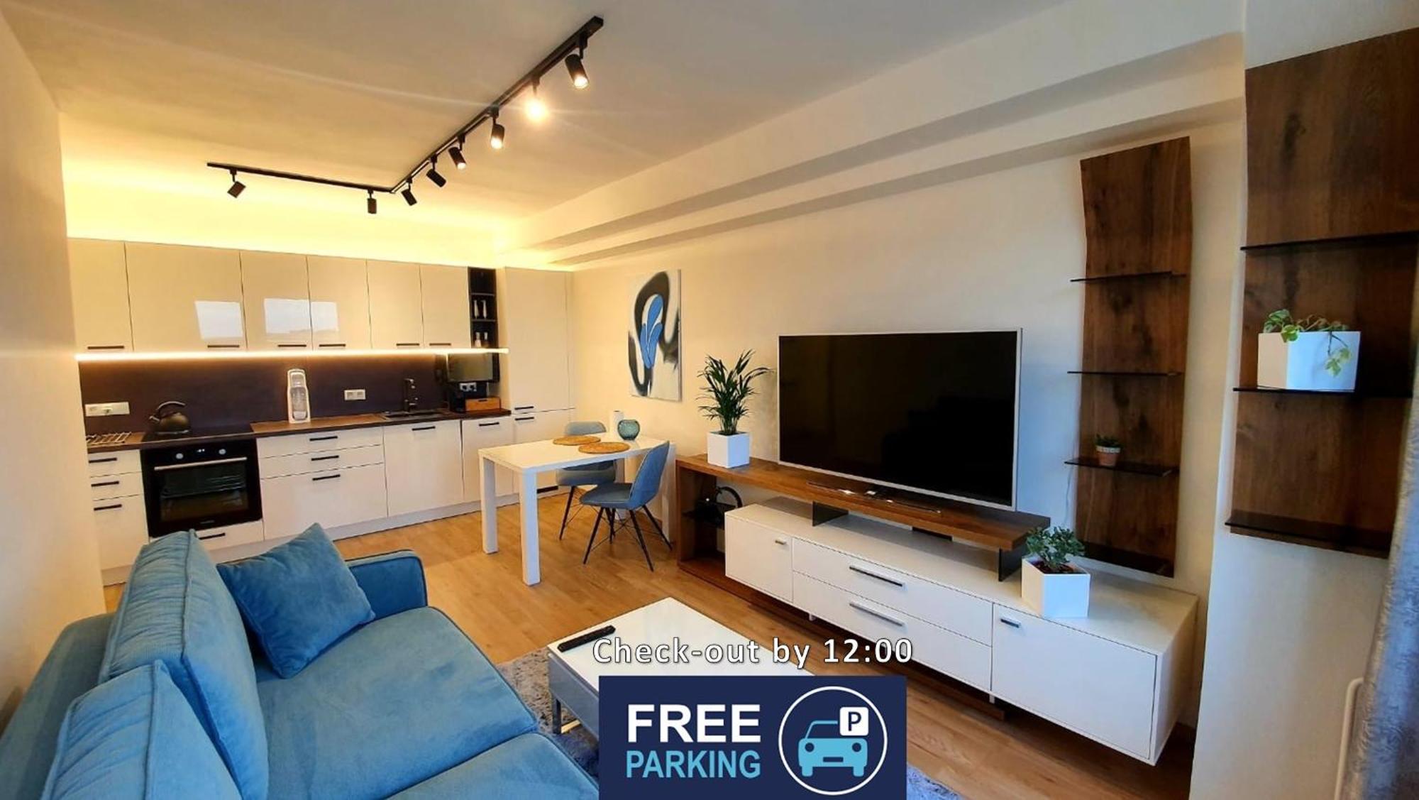 Luxury Vbloku Apartment *