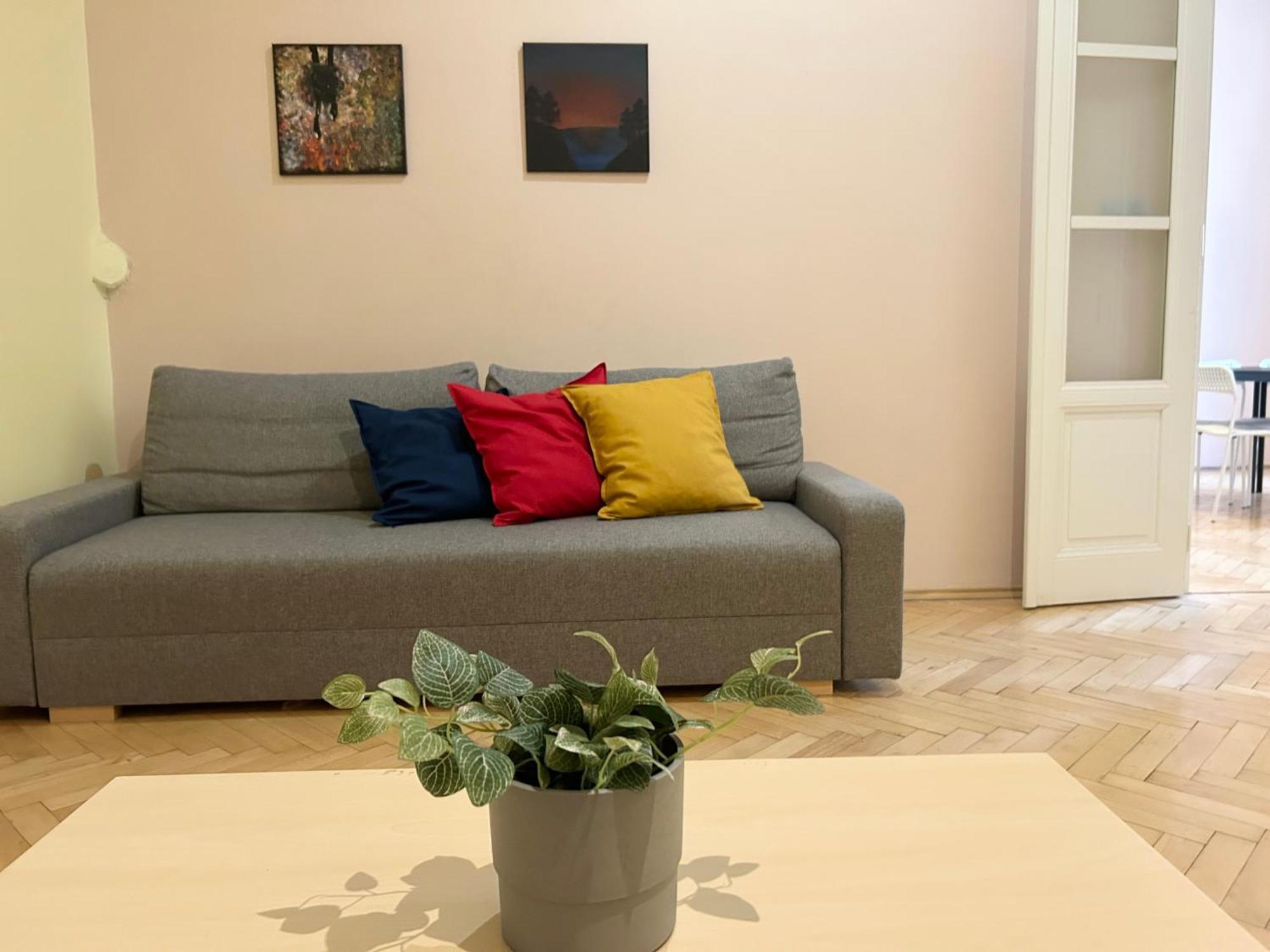 Apartment Party House - Ve Smeckach 18, Center!! Prag