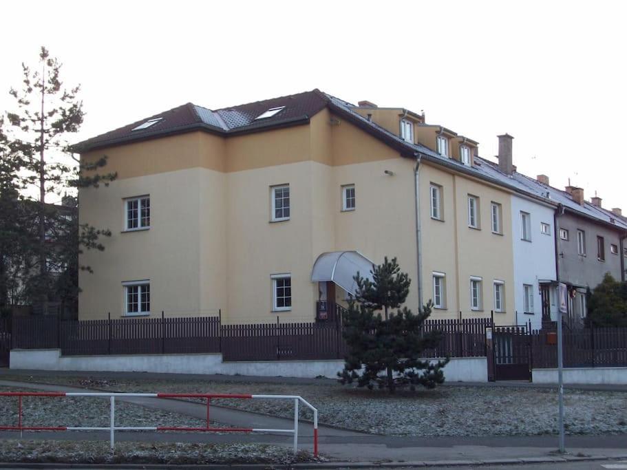 Harrison Homes 02 Prag