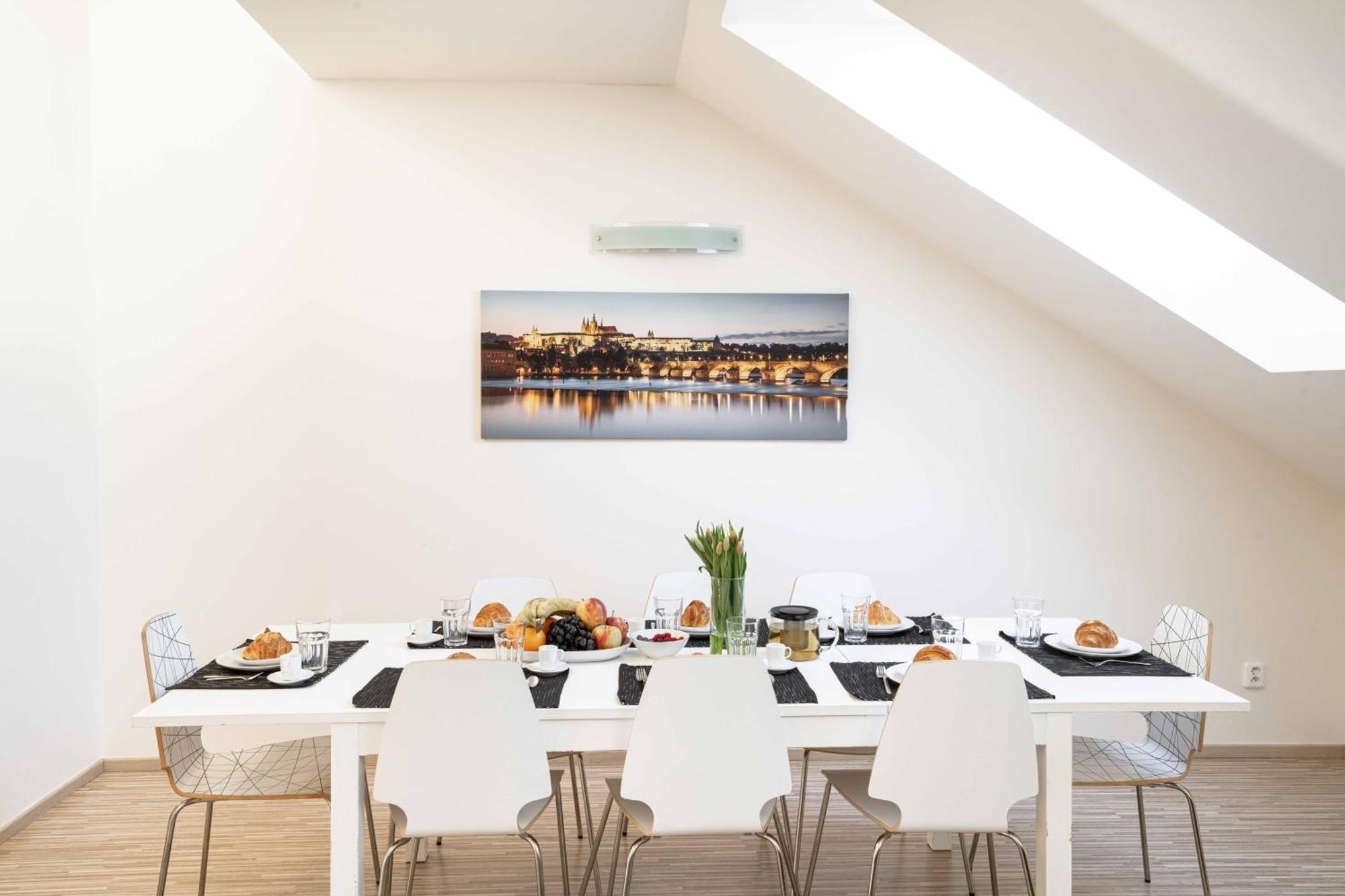 Apartmán 150m² 4br Duplex Near Metro & Center