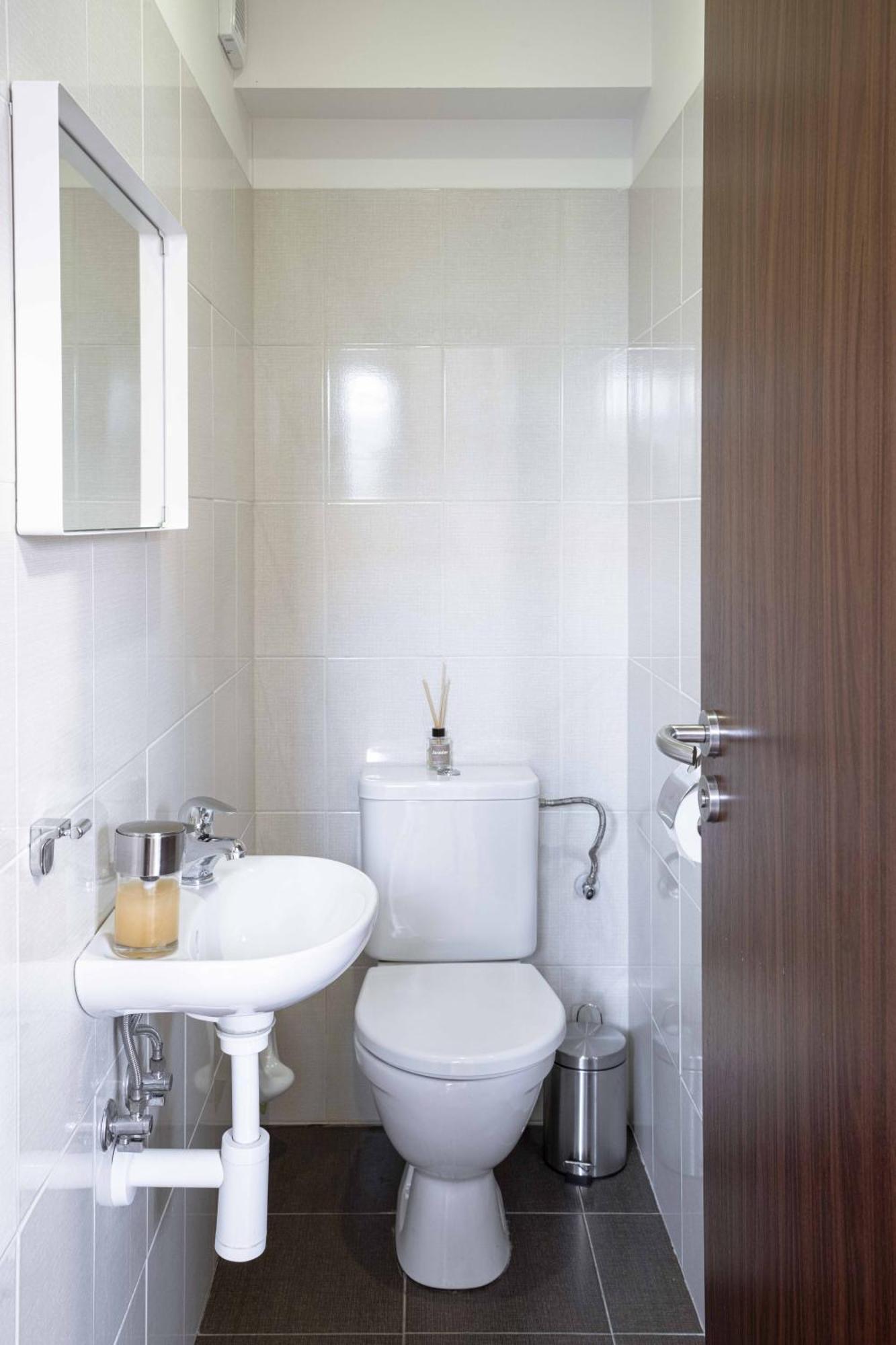 150m² 4br Duplex Near Metro & Center Apartmán Praha