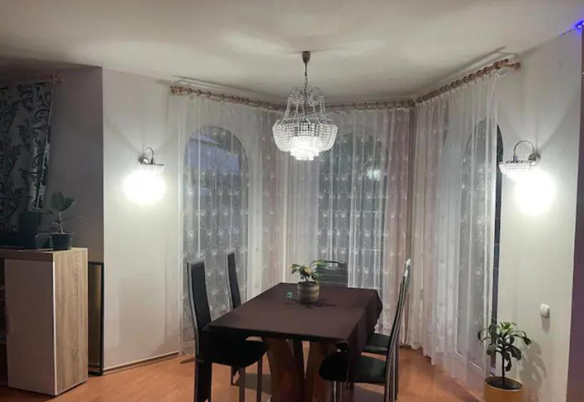 Homestay Soukroma Loznice S Terasou A Pracovnou Prague