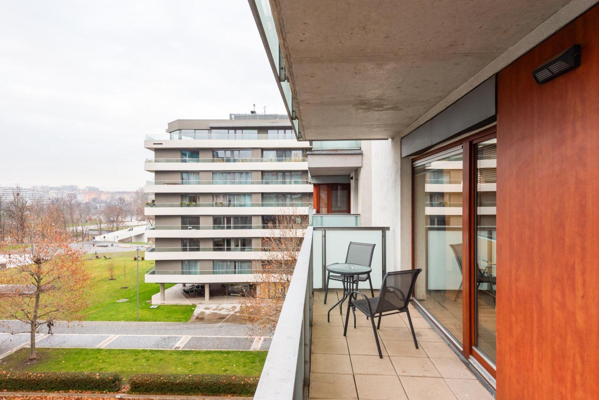 Apartment Diamond River Prag