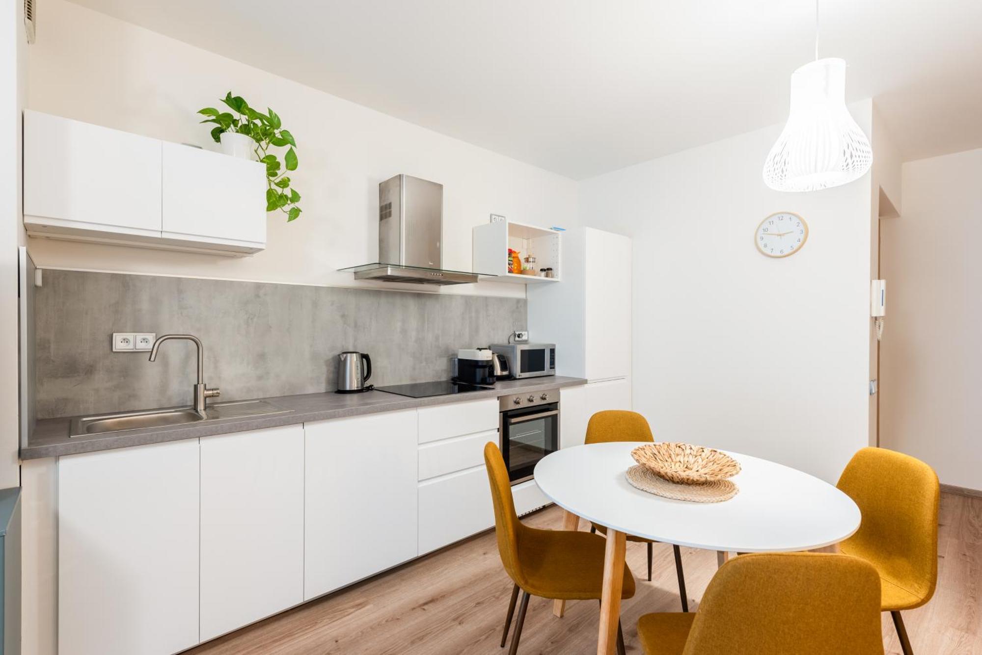 Diamond River Apartment *