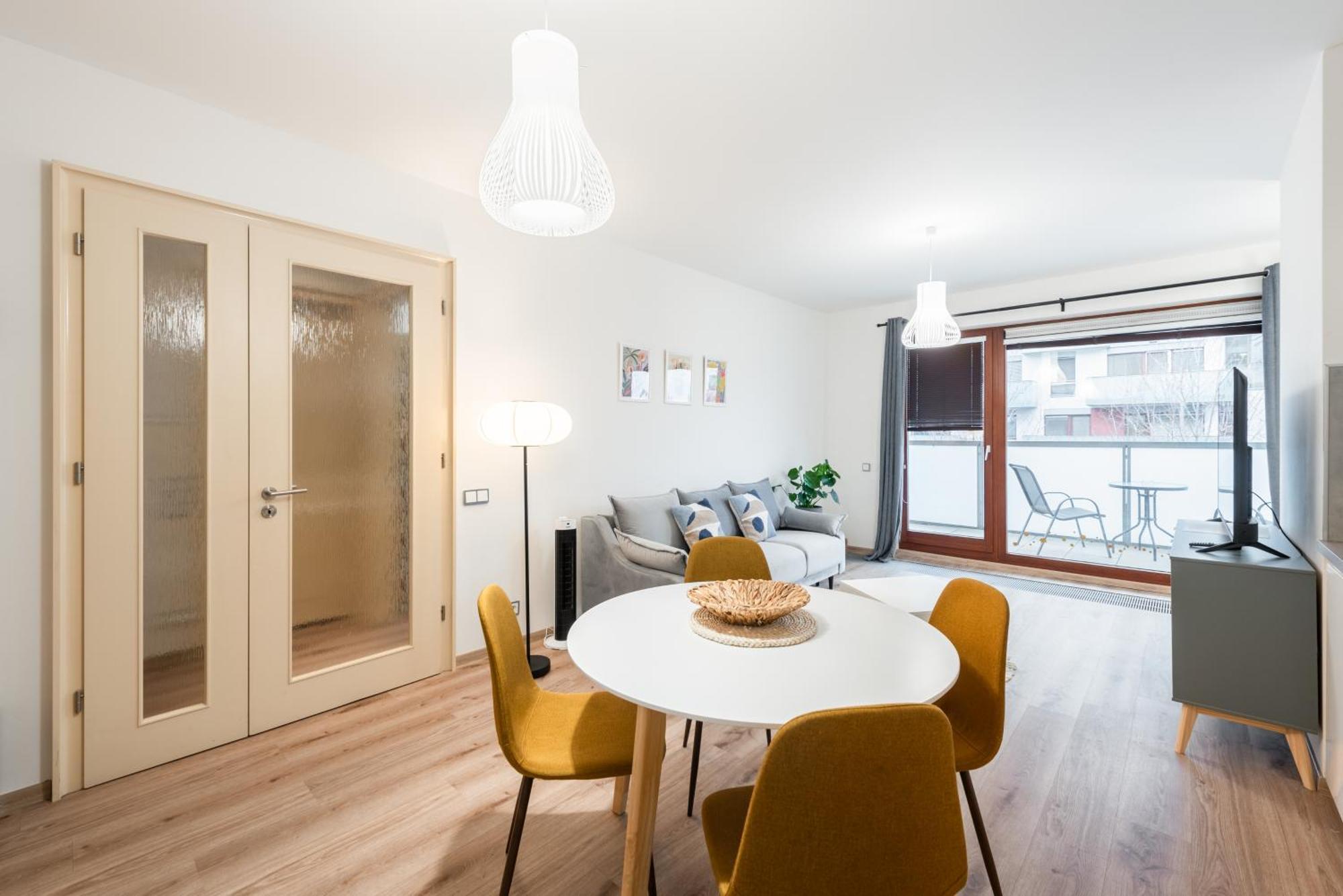 Diamond River Apartment *