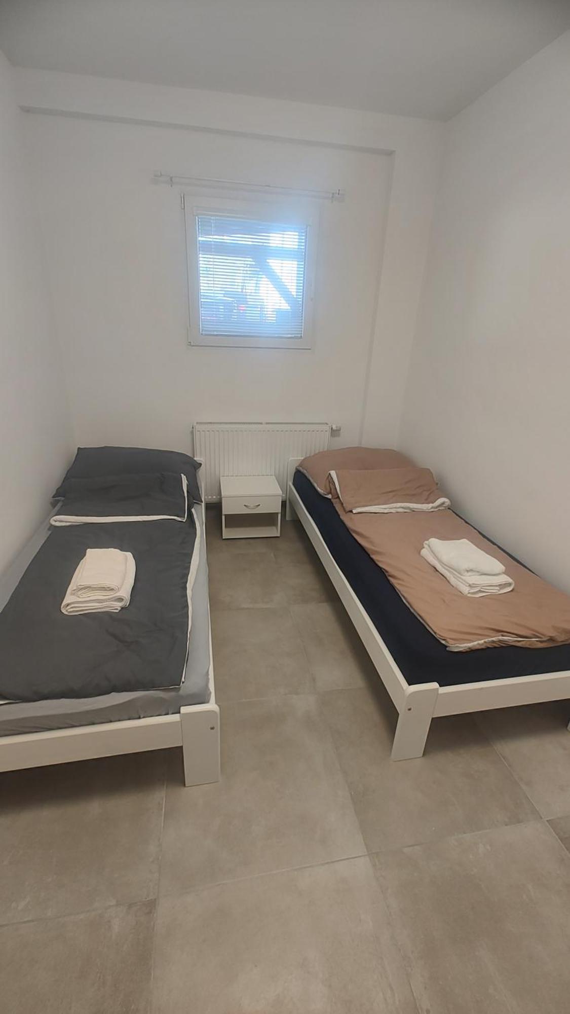 Apartment Vu's