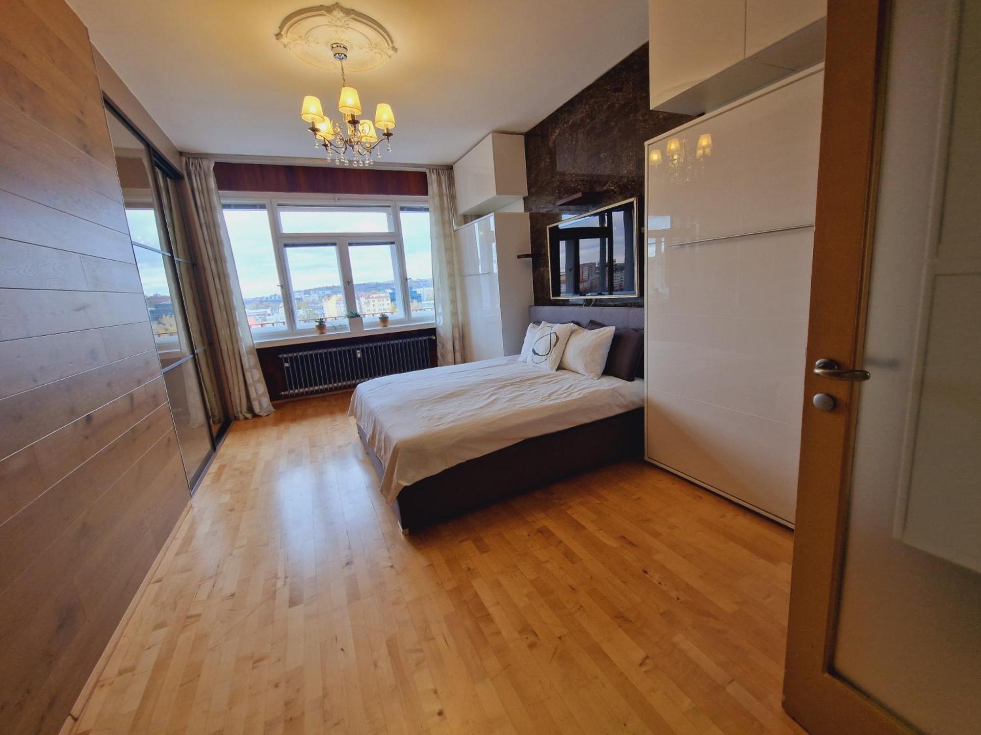 Apartment Quiet Spacious With A Balcony