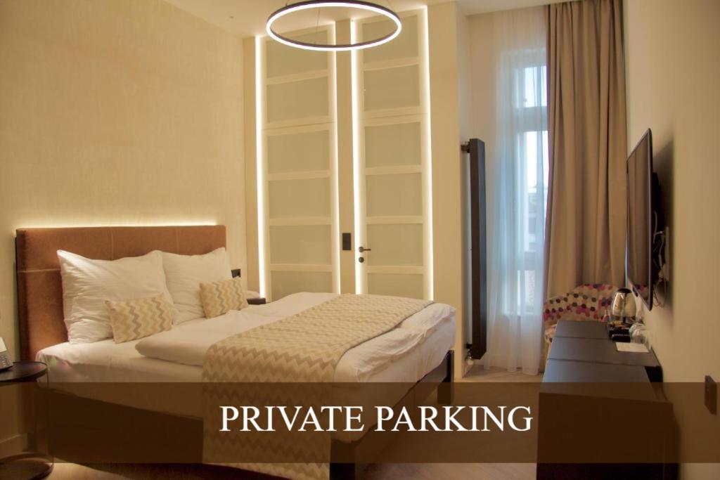 Hotell Chevron 4*
