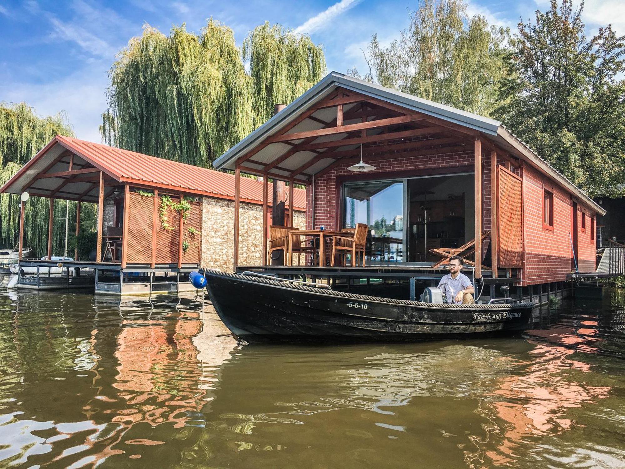 Houseboat Benjamin - Houseboats Benjamin & Franklin *