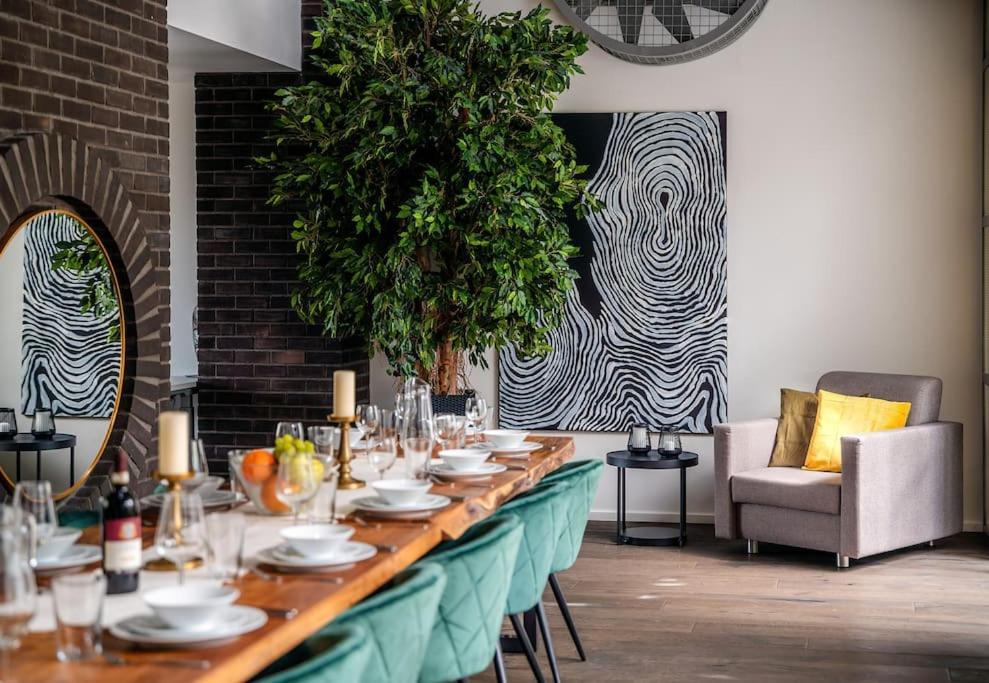 5br+2bath Old Town Loft Luxe Brickhouse, A/c Prag